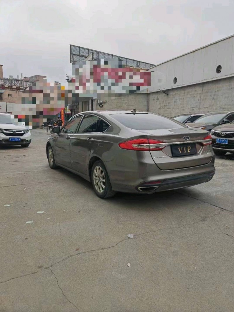 中山17年福特蒙迪欧5