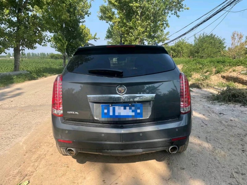 保定10年凯迪拉克SRX9