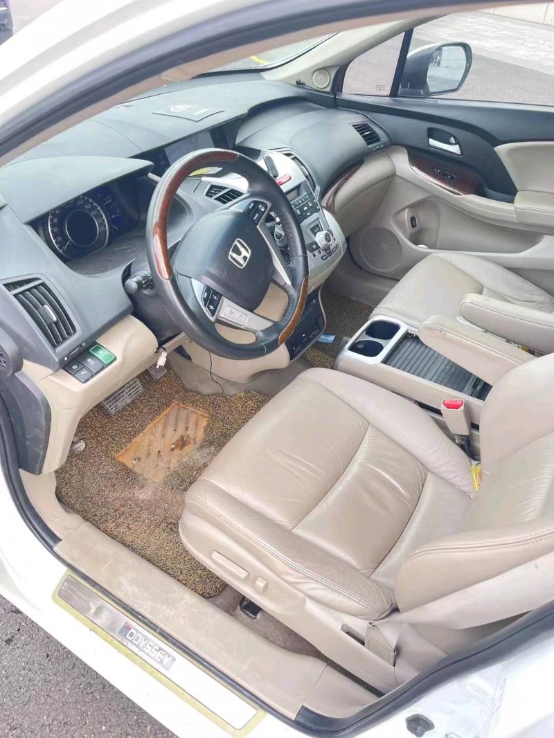 济南13年本田奥德赛6