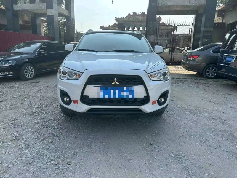 保定16年三菱劲炫1