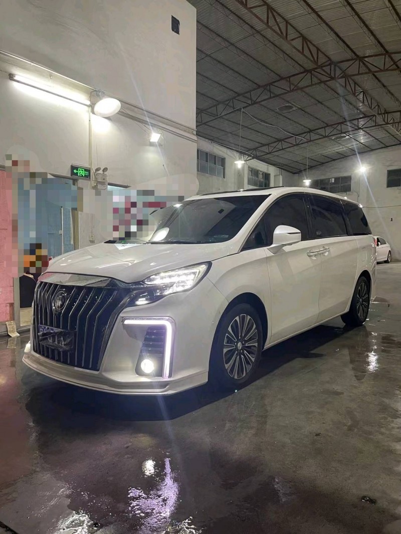 中山20年别克GL82