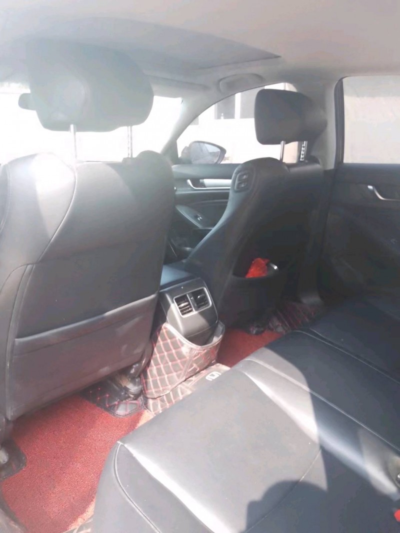 济南19年本田雅阁6