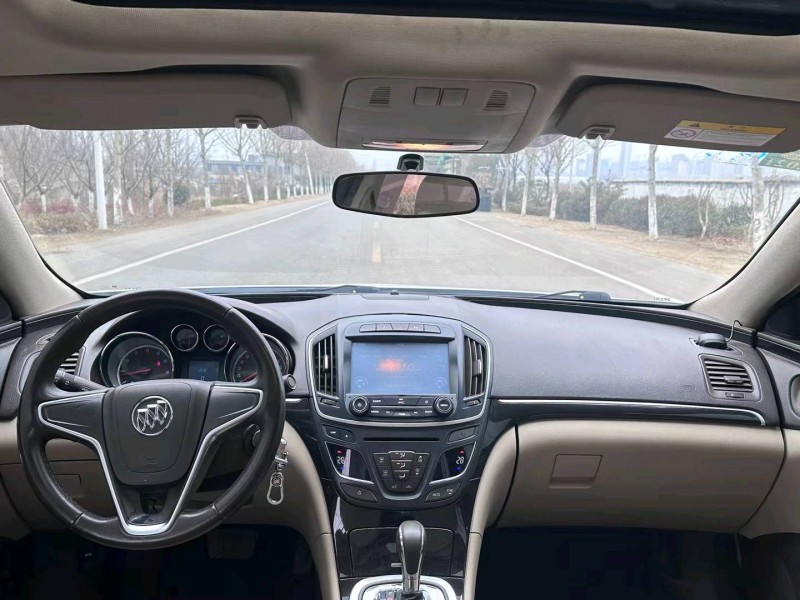 徐州14年别克君威4