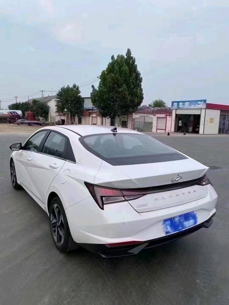东营23年现代伊兰特8