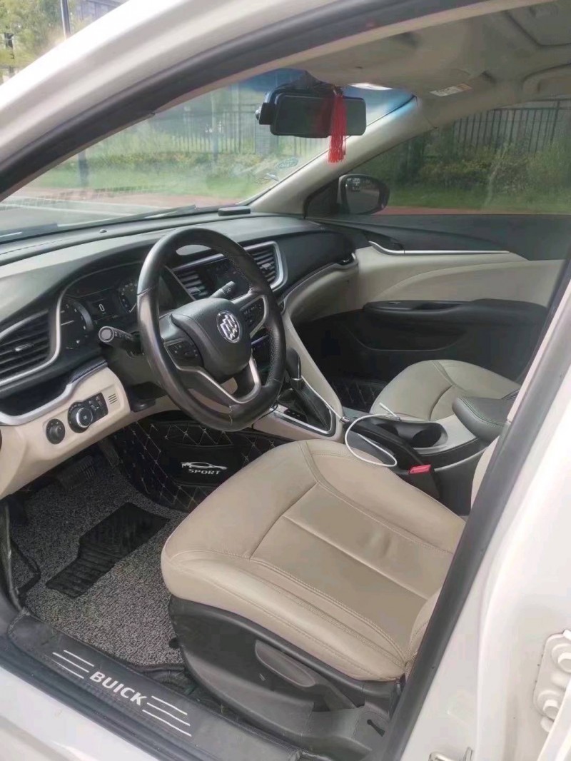 徐州19年别克英朗8