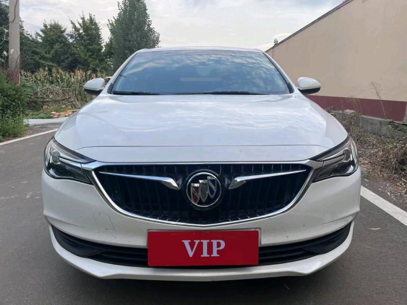 青岛23年别克英朗1