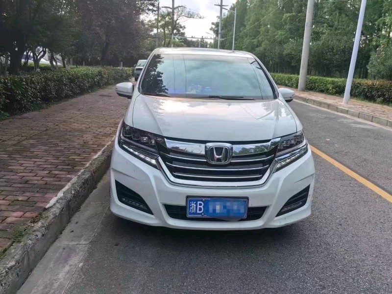 济南18年本田艾力绅1