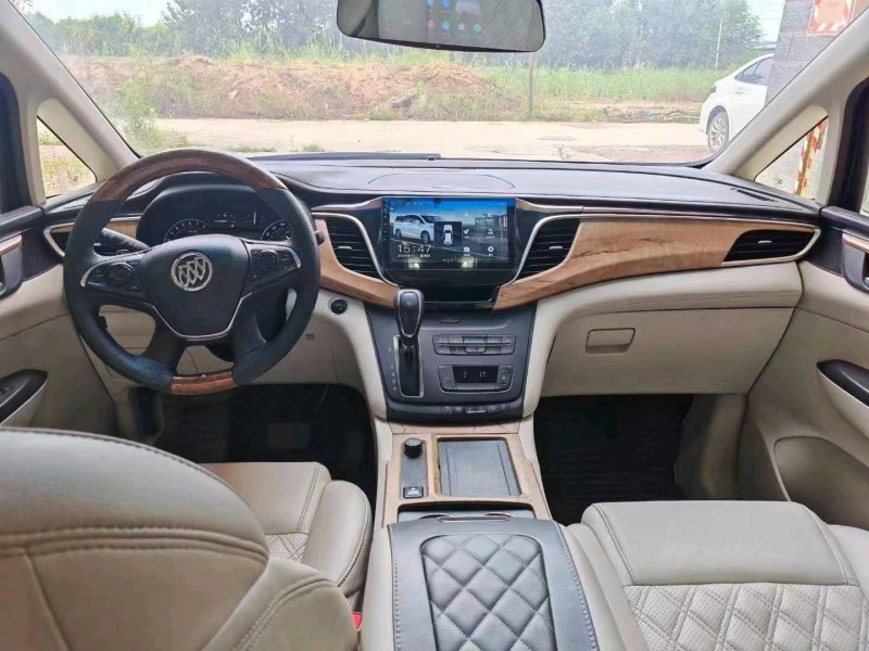 石家庄19年别克GL85