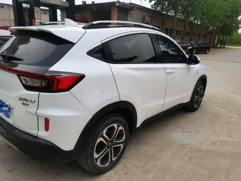 保定15年本田XRV7