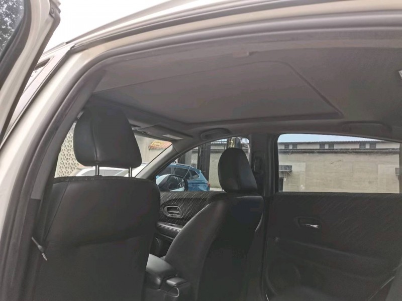 保定15年本田XRV8