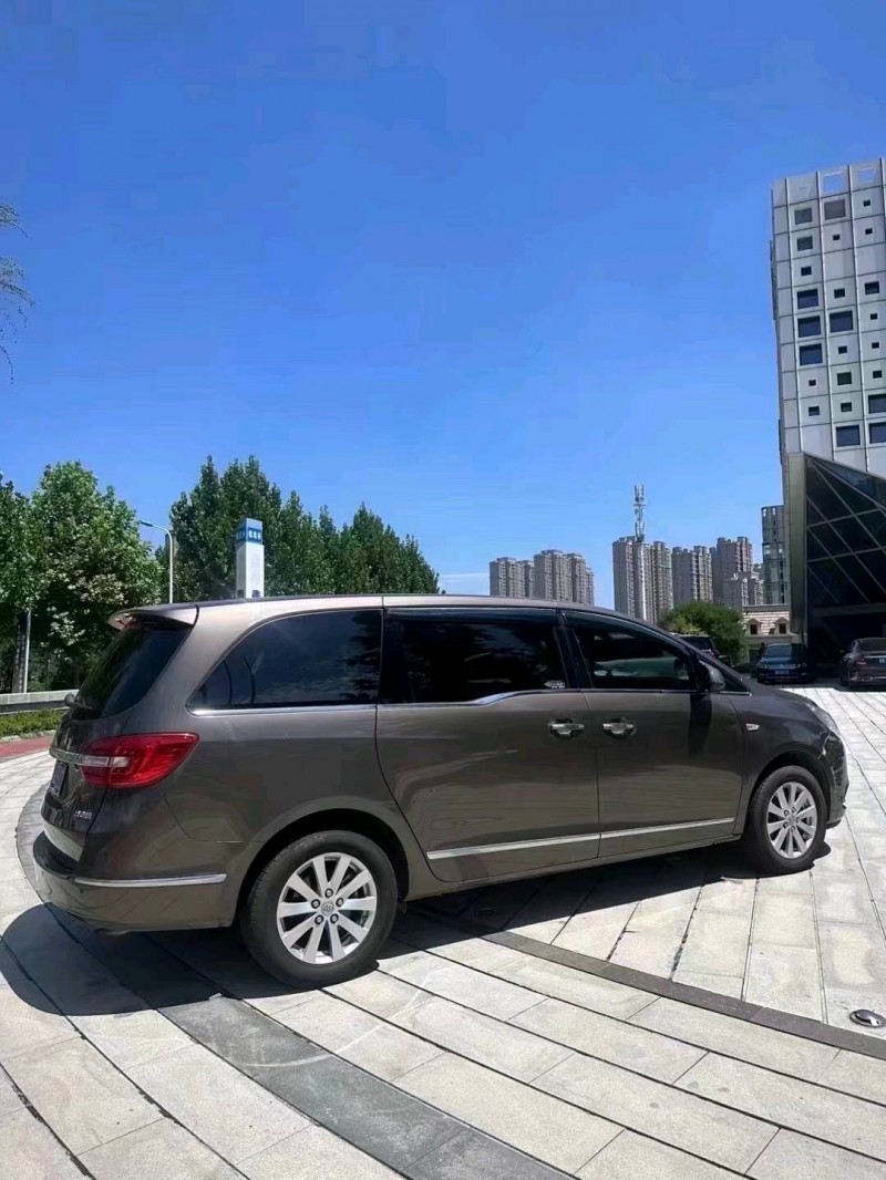 枣庄17年别克GL87