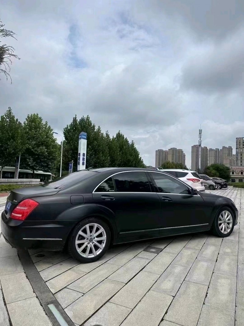 淄博11年奔驰S8