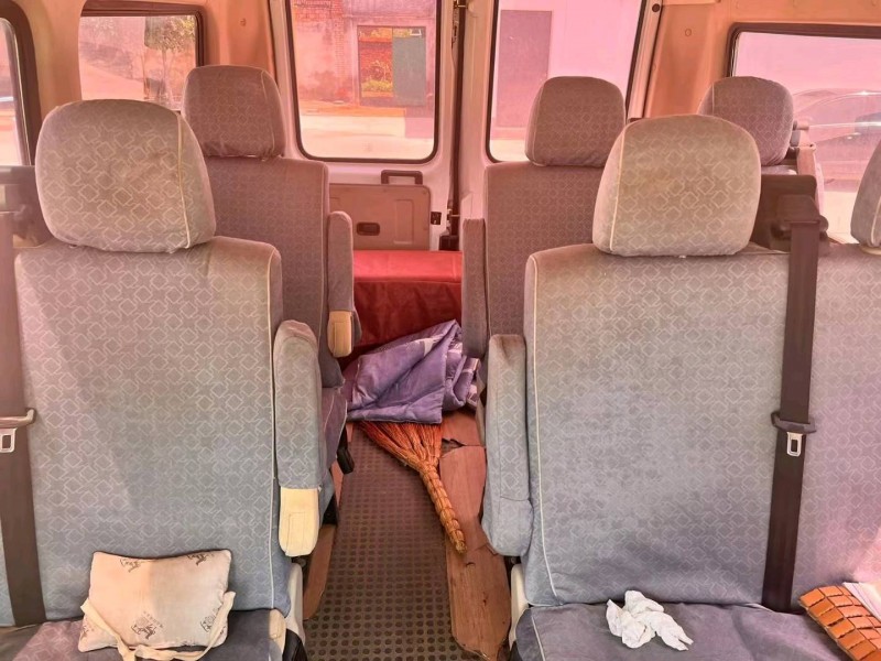 保定17年依维柯Iveco VISION6