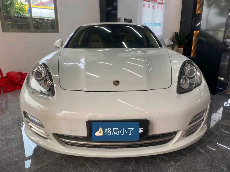 广州13年保时捷帕拉梅拉1