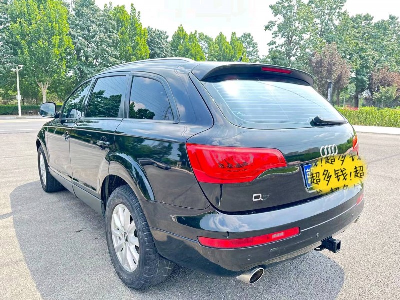北京07年奥迪Q78