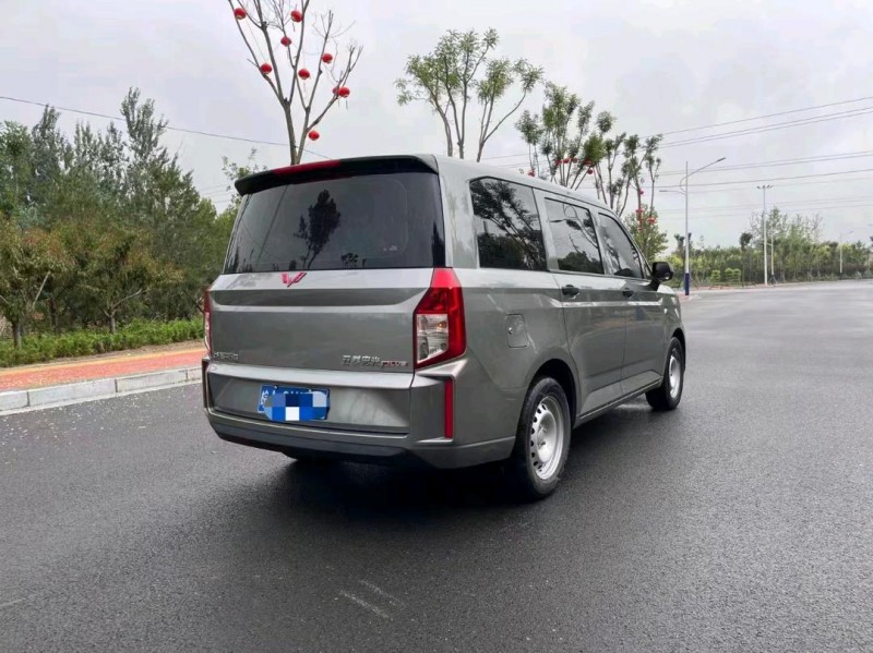 邯鄲21年五菱汽車宏光3