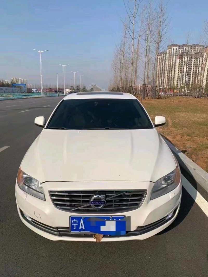 东营14年沃尔沃S80L1