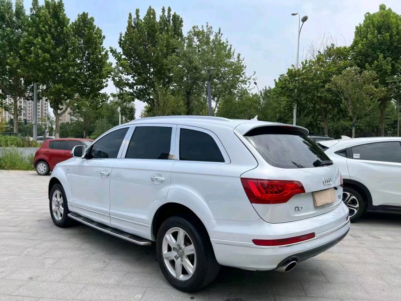 东营12年奥迪Q76
