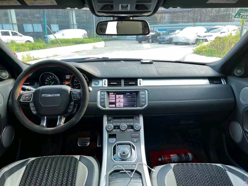 枣庄12年路虎极光7