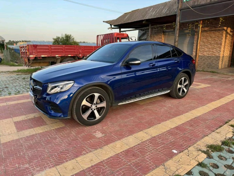 徐州17年奔驰GLC3