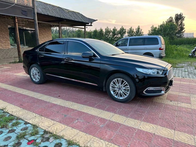 徐州16年福特金牛座2