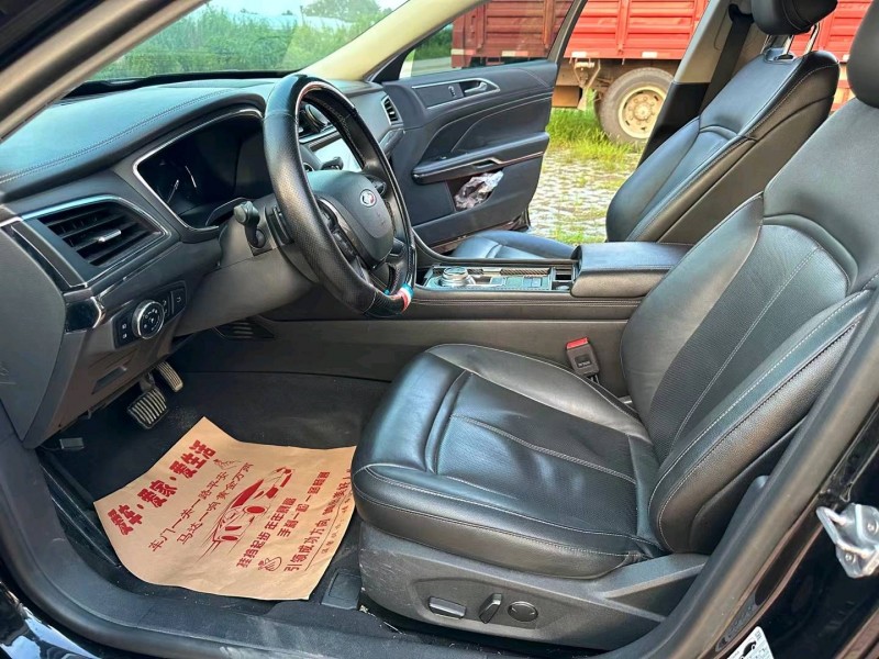 徐州16年福特金牛座4