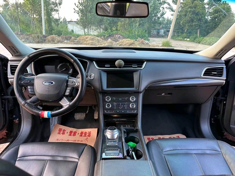 徐州16年福特金牛座5