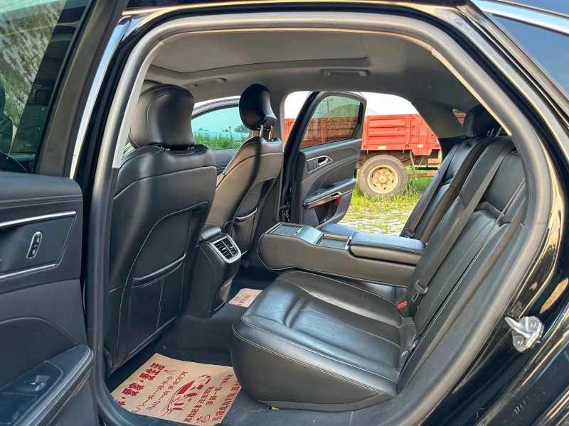 徐州16年福特金牛座7