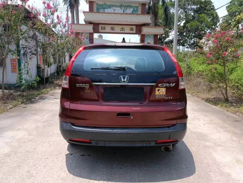 汕头12年本田CRV3