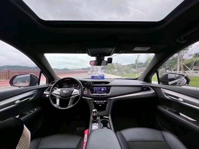 汕头20年凯迪拉克XT57