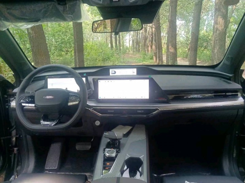 东营23年长安汽车欧尚7