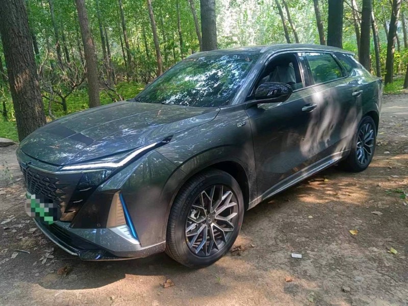 东营23年长安汽车欧尚8