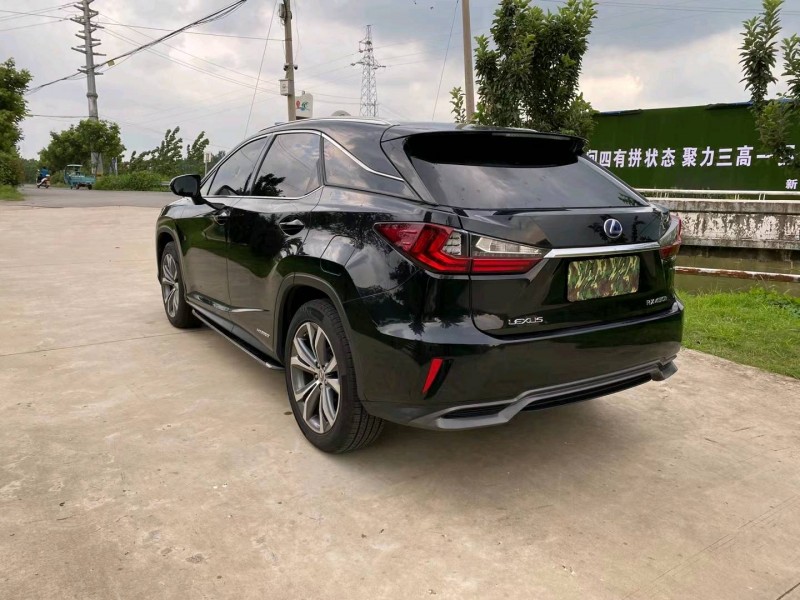 徐州16年雷克萨斯RX8
