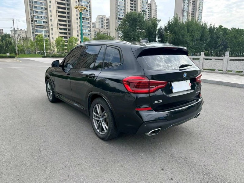 徐州19年宝马X36