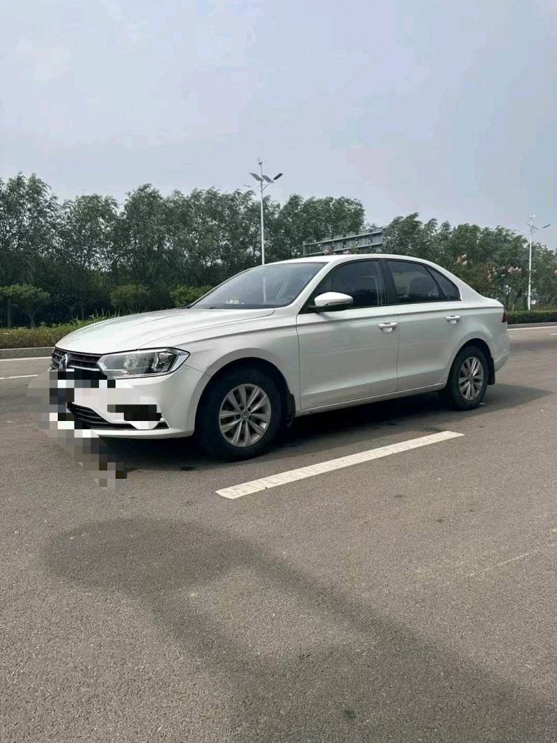 枣庄18年大众宝来3