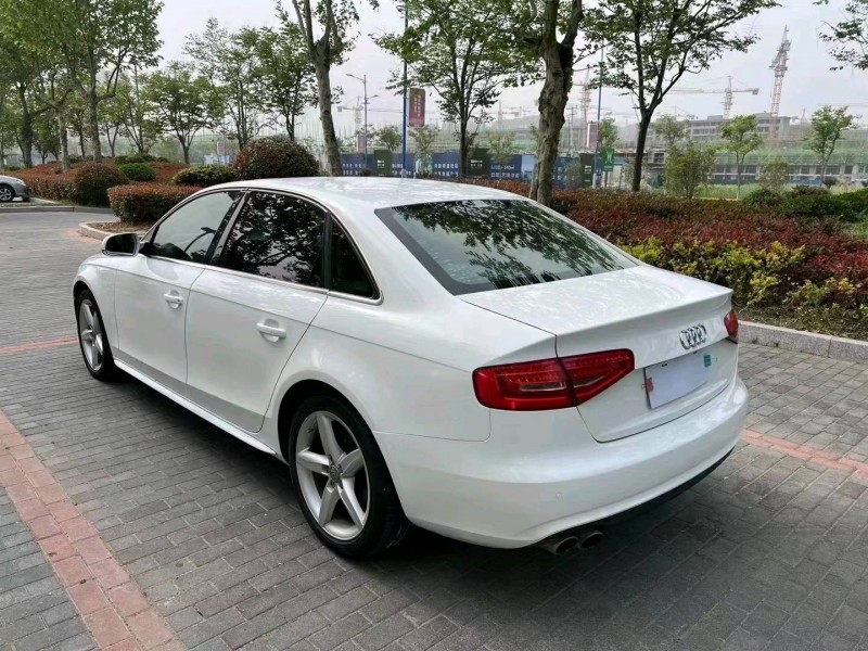 徐州15年奥迪A4L4