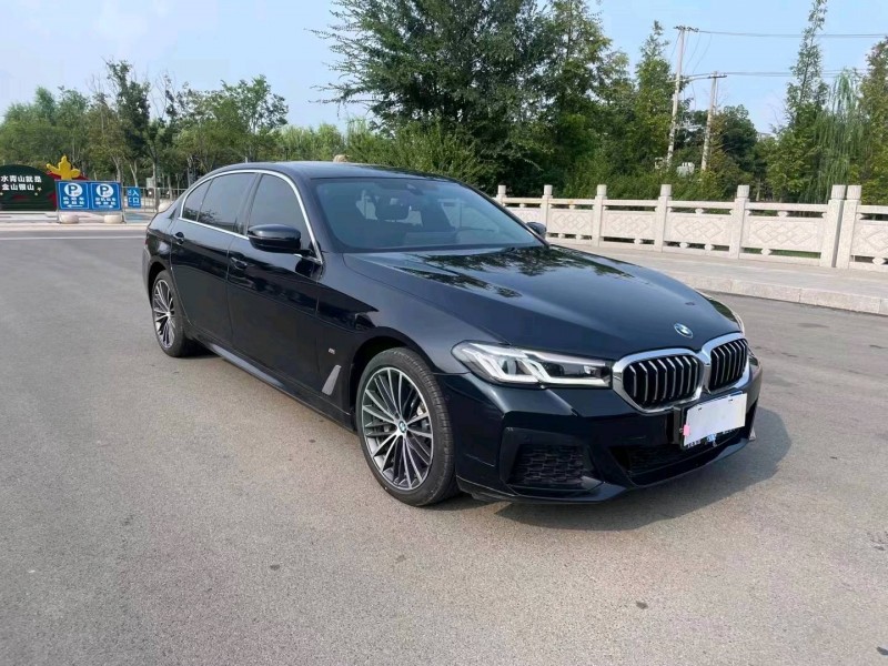 徐州22年宝马5系3