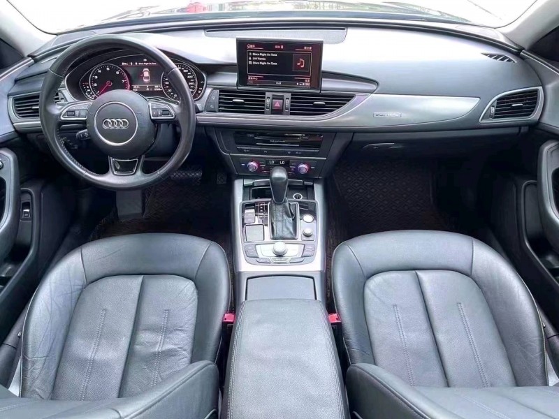 济宁16年奥迪A6L2