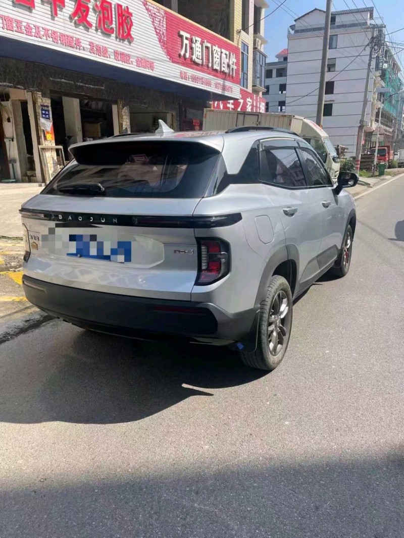 衡陽20年寶駿RS36