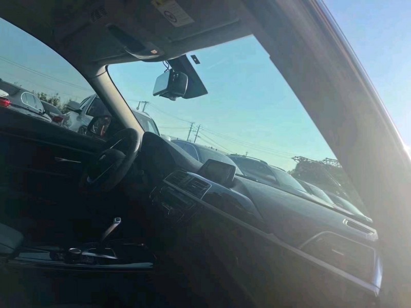 济南17年宝马3系6