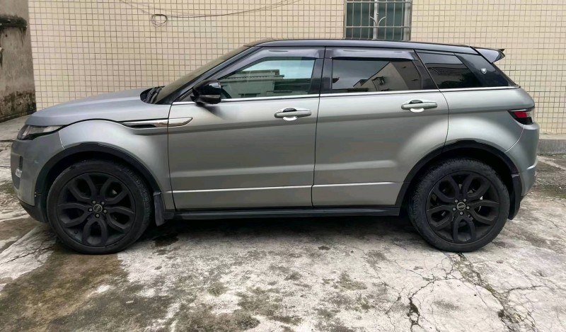 广州12年路虎极光5