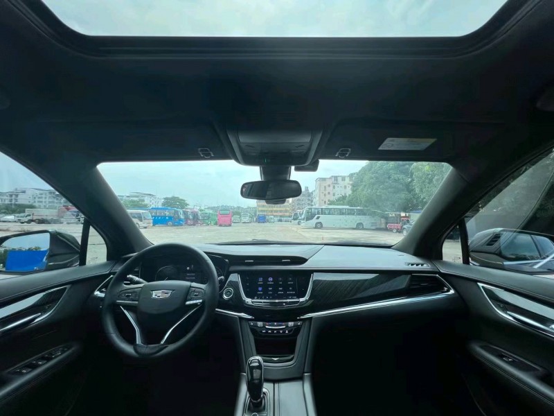 广州19年凯迪拉克XT66