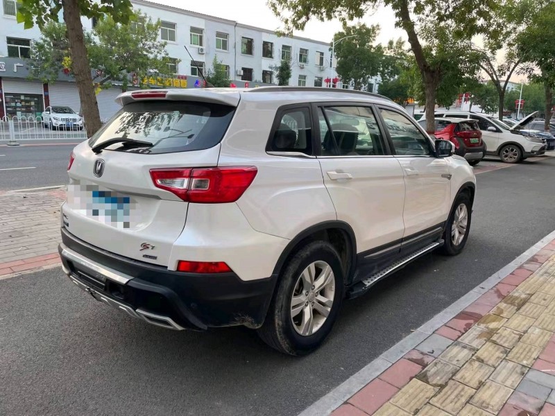 保定15年长安汽车CS758