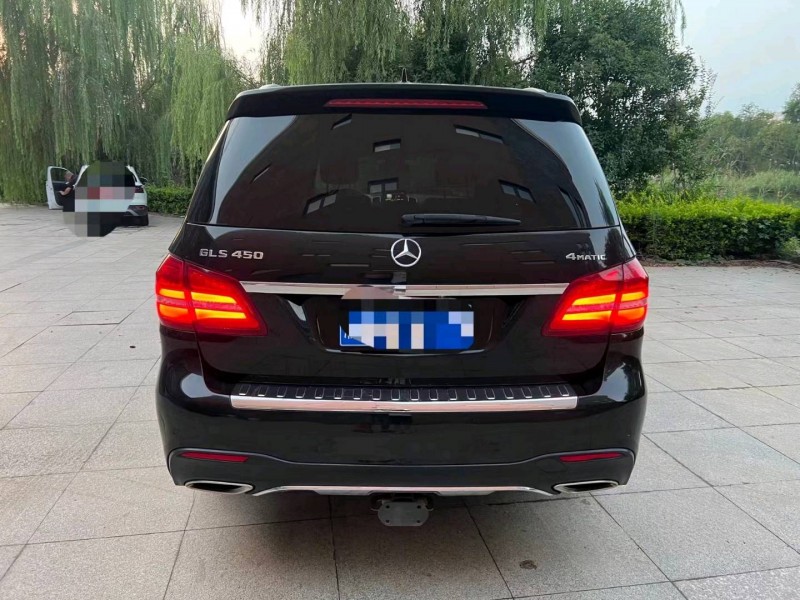 东营19年奔驰GLS4