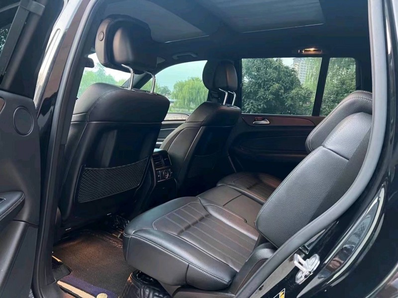 东营19年奔驰GLS8