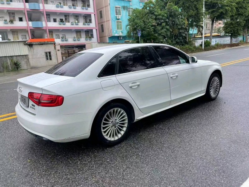 盐城14年奥迪A4L8