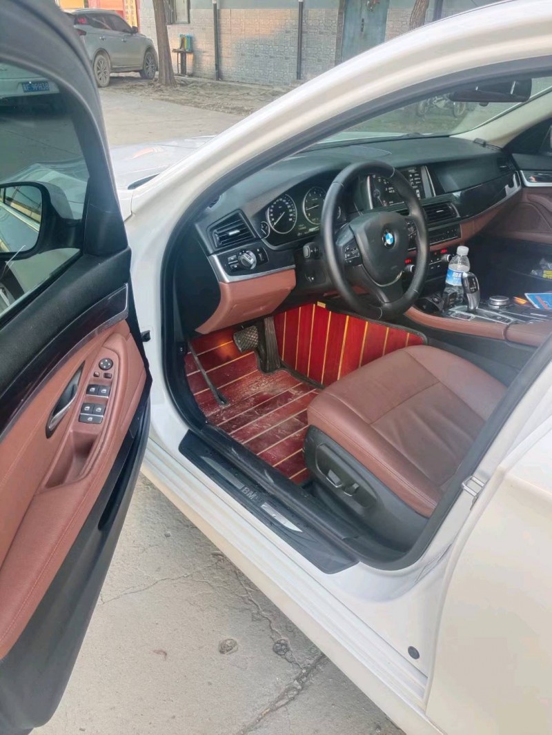 保定16年宝马5系5