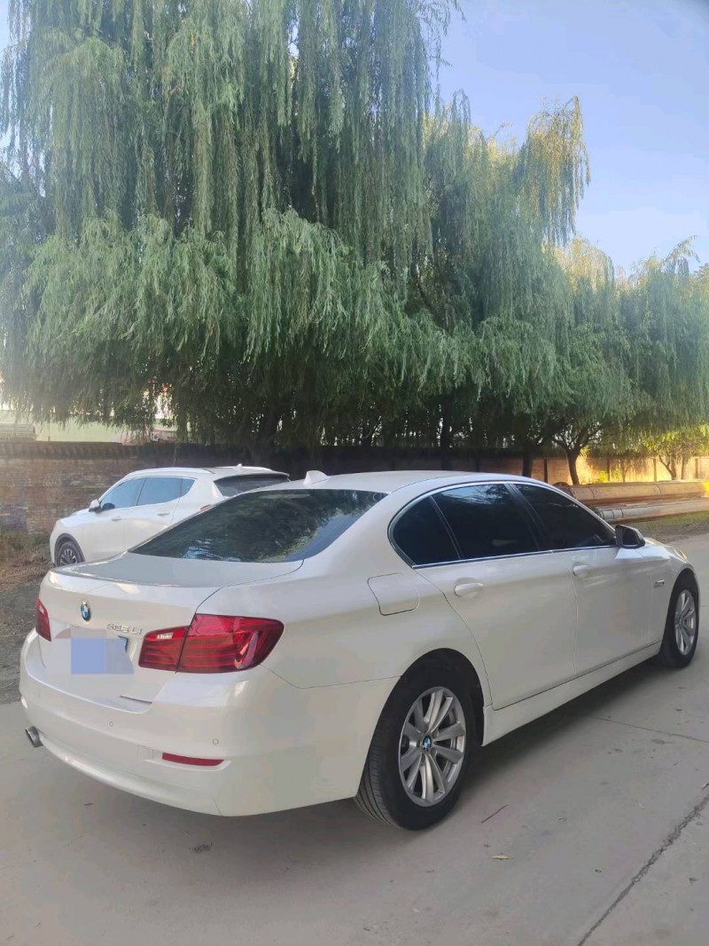 保定16年宝马5系8