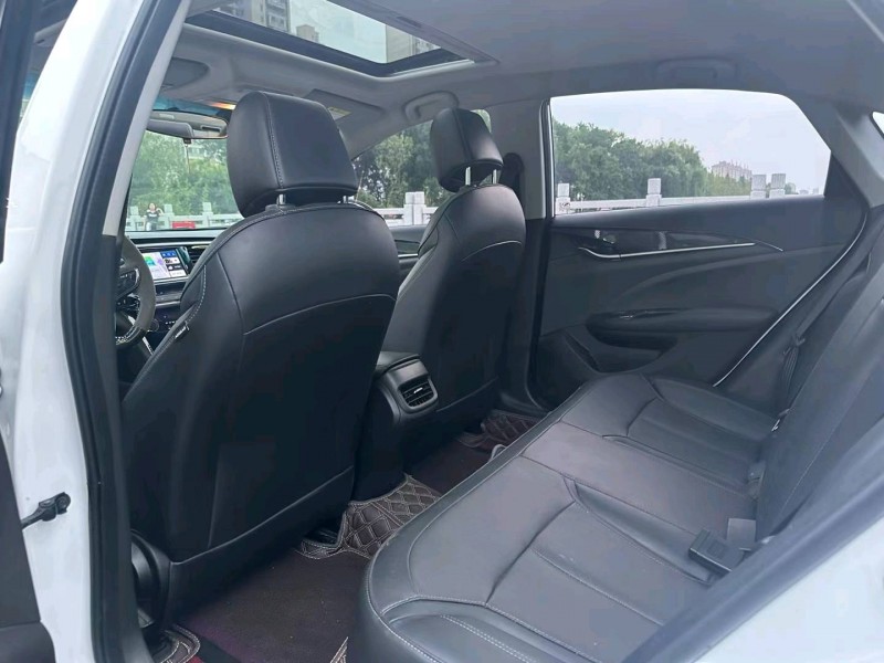 徐州21年别克英朗8