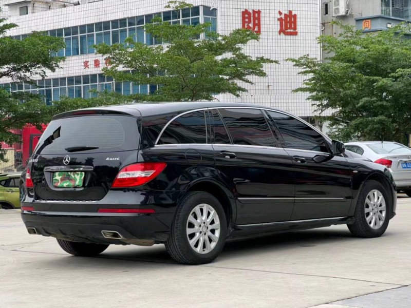 东莞17年奔驰R8